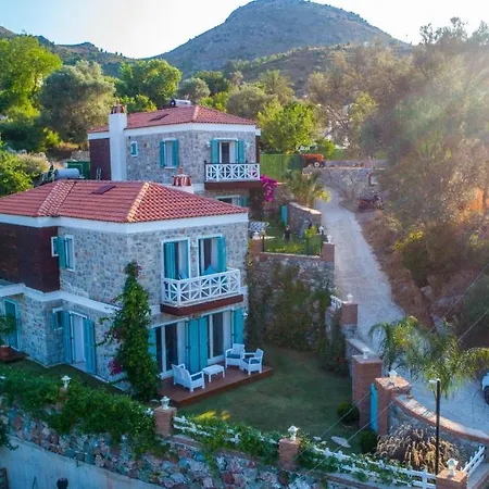 Familia * Selimiye (Aegean)
